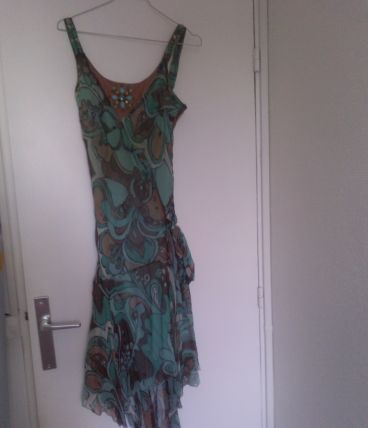robe longue style queue de pie