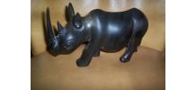 SCULPTURE RHINOCEROS EN BOIS 