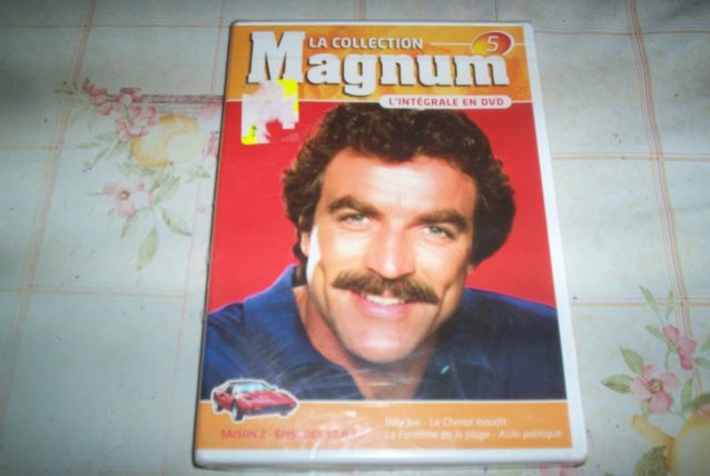 DVD MAGNUM saison 2 épisodes 17 à 20 