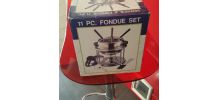 Joli set à fondue rétro neuf