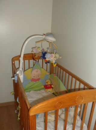 lit bébé et accessoires