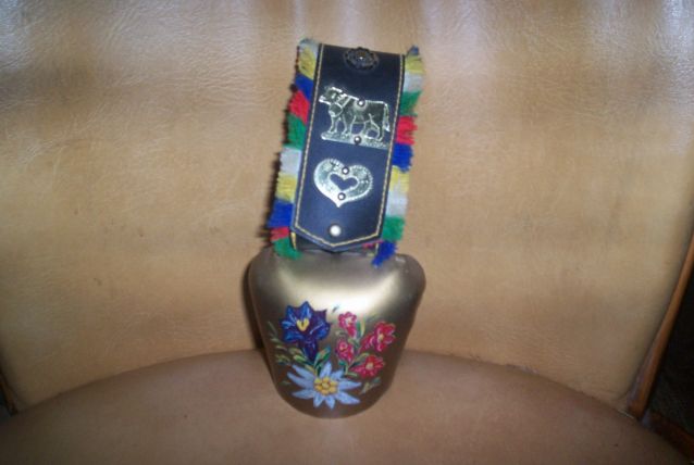 CLOCHE de chêvre de montagne avec collier