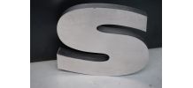 Lettre d'enseigne S vintage