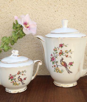 Théière et sucrière semi-porcelaine