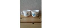 2 tasses arcopal myosotis