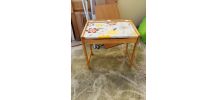 Petit bureau d'enfant
