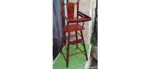 ancienne chaise de poupee