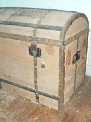Malle de voyage ancienne