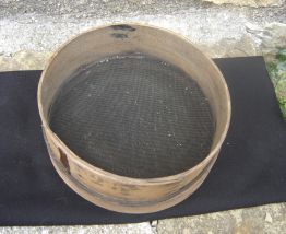 ancien tamis