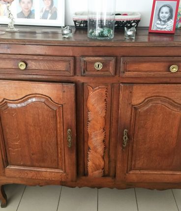 MEUBLE BAS EN CHENE MASSIF