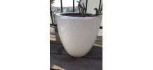 3 petits pots de fleurs en céramique blanche