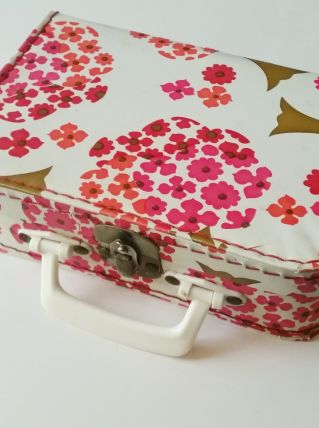 Jolie valisette vintage en carton, ancienne valise de couture