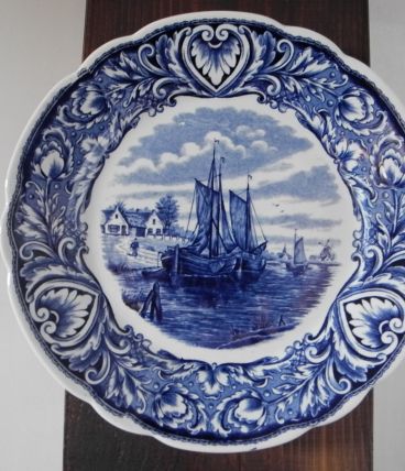 Assiette murale Faïence "Royal Sphinx" Petrus regout