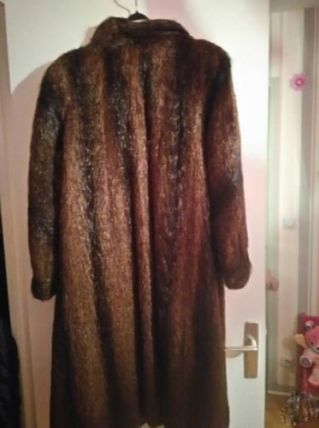 Manteau long en fourrure véritable