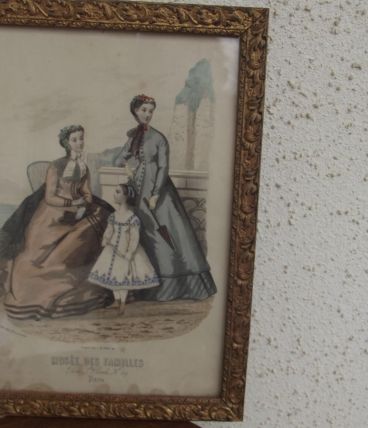 cadre ancien représentant une famille
