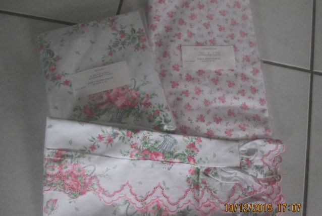 Ensemble lit 1 personne (drap, housse, taie) fleuri rose