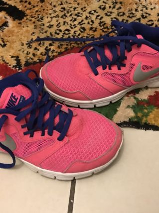 Nike free run rose et bleu 