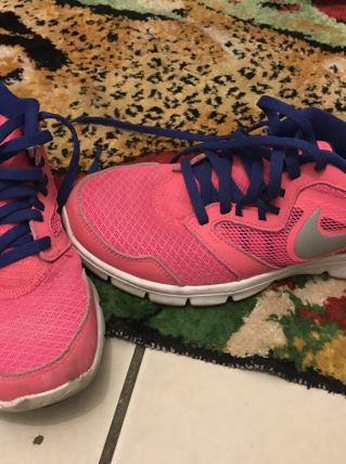 Nike free run rose et bleu 