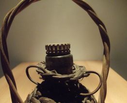 ancienne bouteille osier pour armagnac