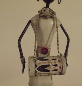 statuette africaine design