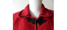 Veste brodée vintage en laine vierge rouge 80's