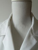Chemisier blanc fluide sans manche broderies vintage