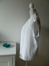Chemisier blanc fluide sans manche broderies vintage