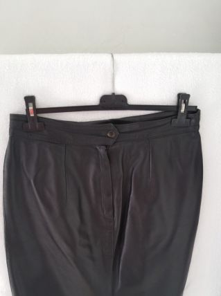 Jupe en cuir noir