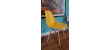Chaise esprit Eames