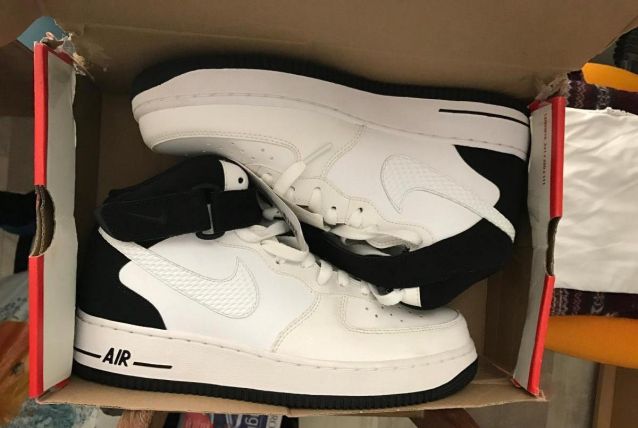 chaussure nike air en 42,5