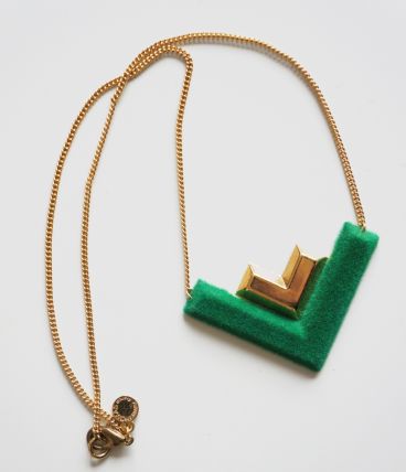 Collier Anne Thomas