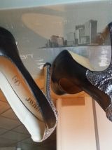 ESCARPINS CUIR T. 40