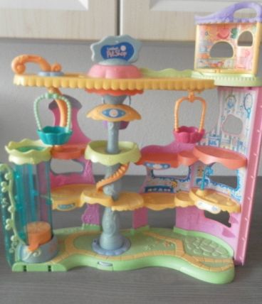 Le manège des Petshop