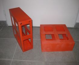 Etagères casiers plastique orange pour vinyles - vintage années 70
