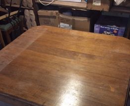 Table ancienne en bois