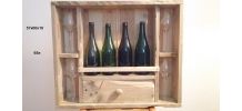 Etagere a verres et bouteilles