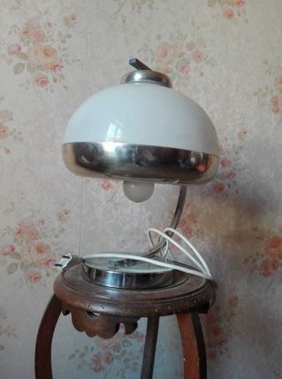 LAMPE A POSER RETRO 