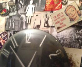 Horloge style 70's
