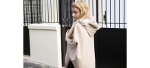 Poncho à capuche fourrure