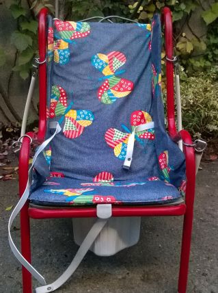 Chaise vintage années 70 / petit pot enfant