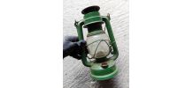 Lampe tempête à pétrole