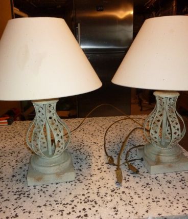 2 lampes métal