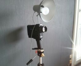 Lampe caméra Magnon de 1979