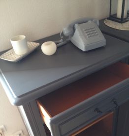 Commodes