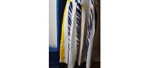Robe midi vintage blanche à motifs jaunes et bleus