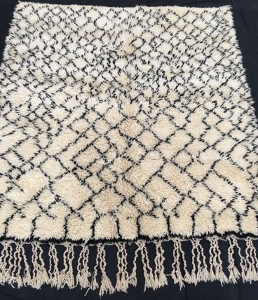 Tapis BENI OUARAIN 2,15m x 1,70 m neuf