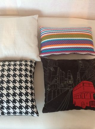 4 Coussins Déco 