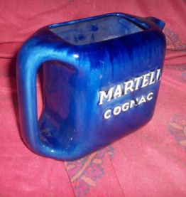 ancien pichet céramique bistrot pub martel cognac 