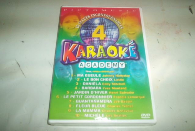 DVD KARAOKE johnny lesly aznavour etc .. 