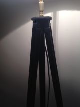 lampadaire créé s/1 ancien trépied photo en bois